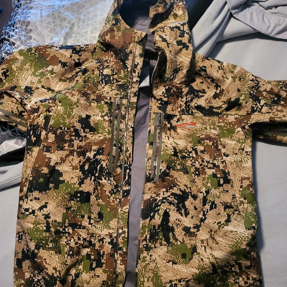 Sitka Large Waterproof Jacket - image 1